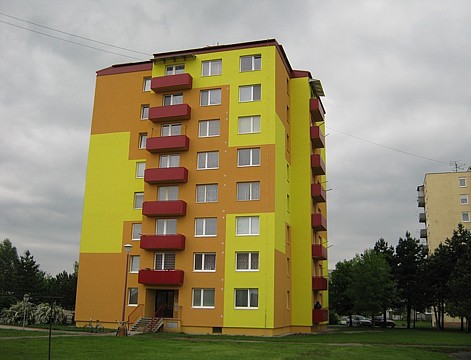 Revitalizace panelového domu